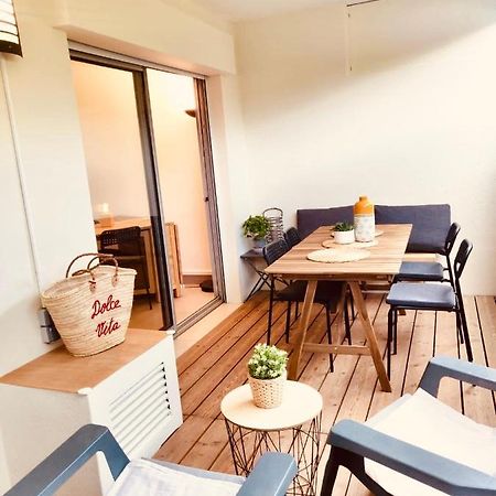 Mandelieu Grand Studio Avec Piscine Et Proche De La Mer Ngoại thất bức ảnh